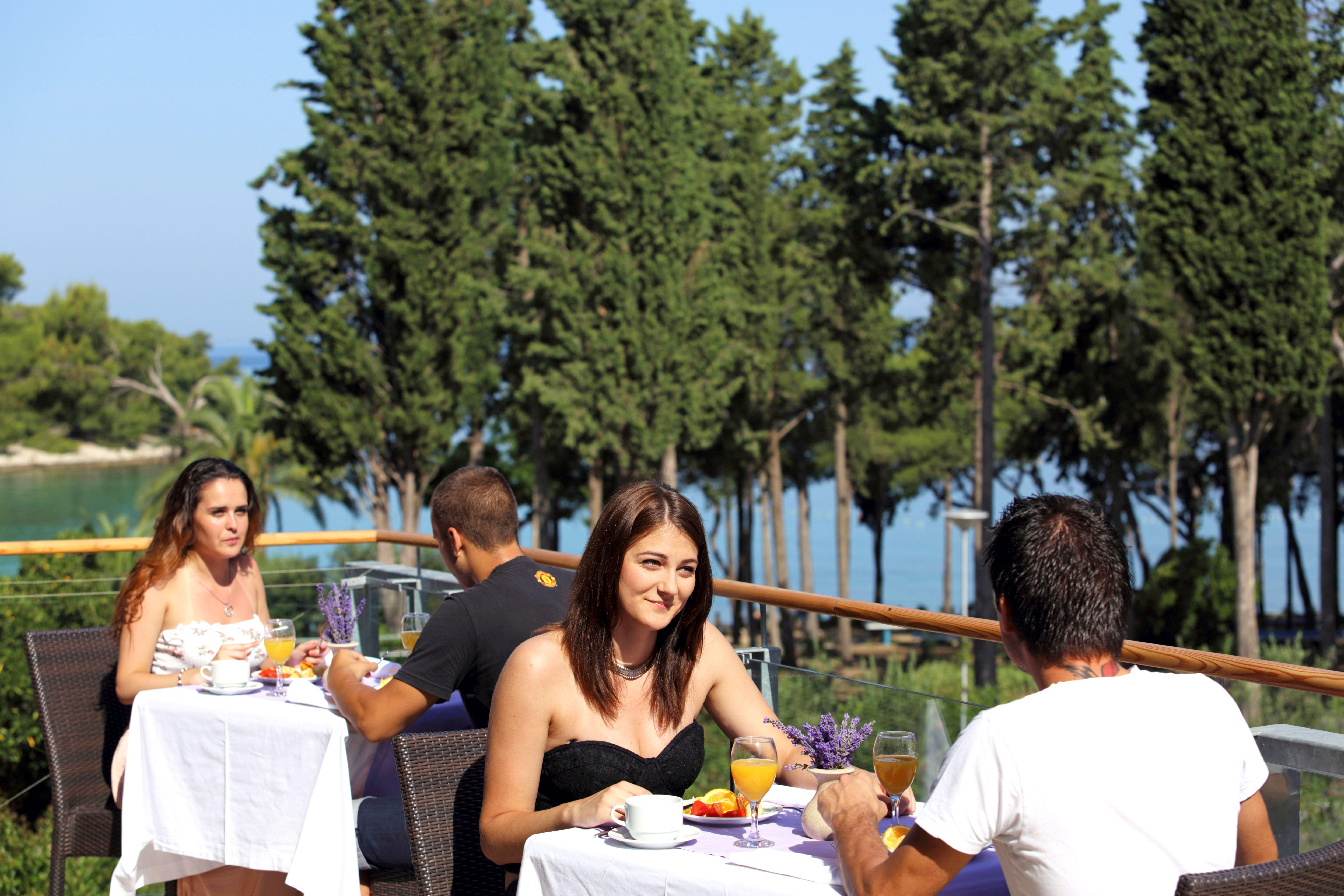 Aminess Vival Velaris Resort Supetar Dış mekan fotoğraf