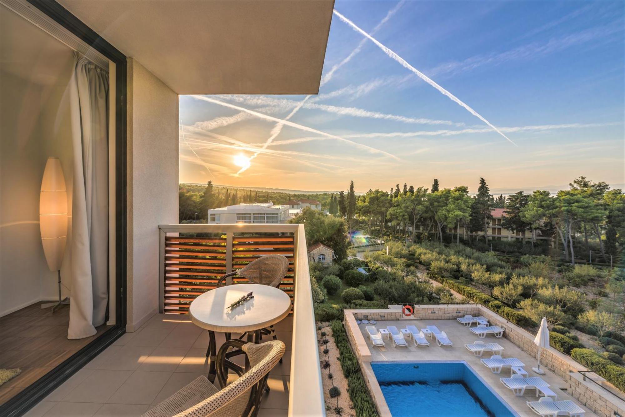 Aminess Vival Velaris Resort Supetar Dış mekan fotoğraf